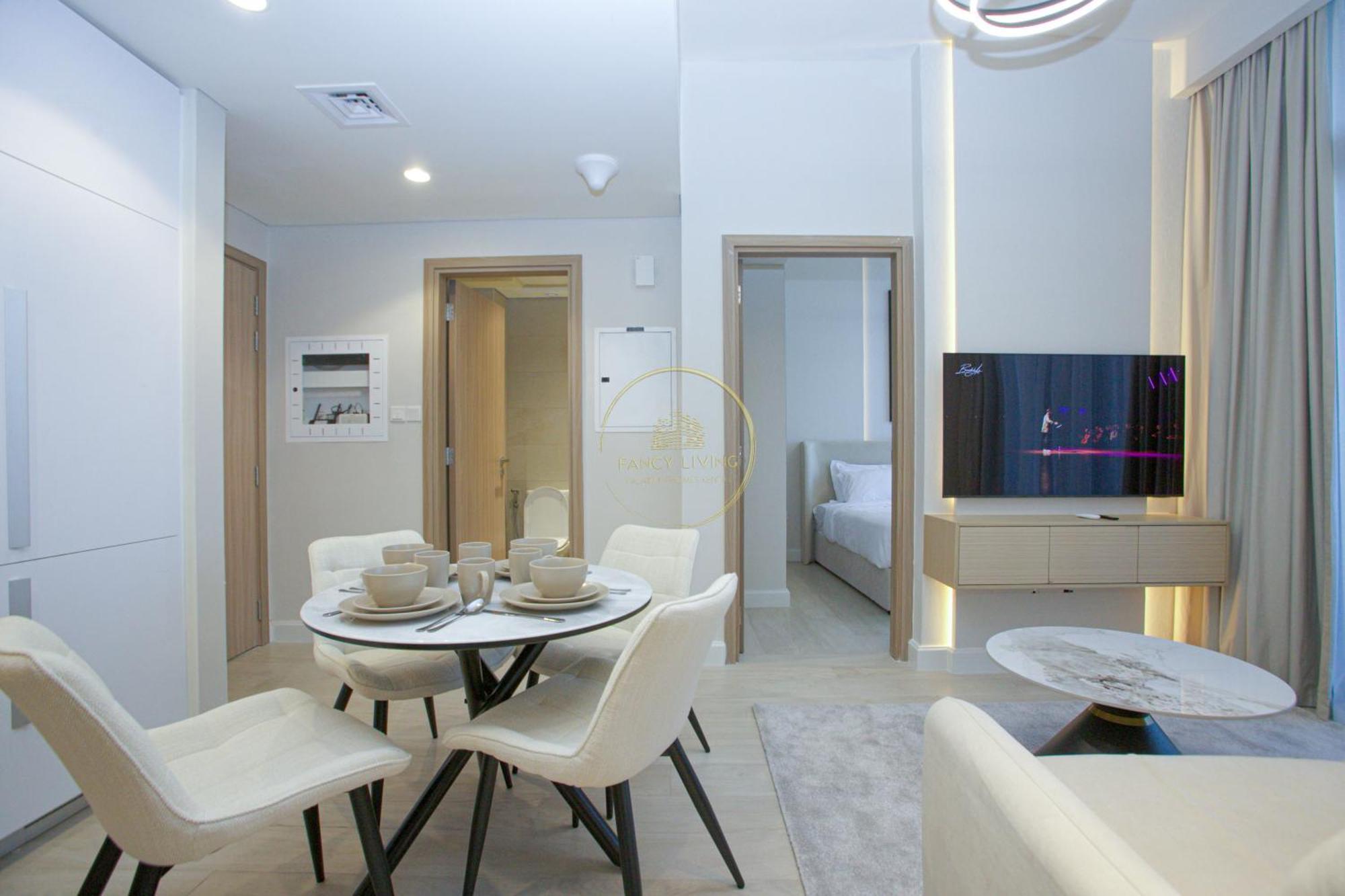Standard 2Bhk Located In Azizi Riviera 46 Дубай Екстер'єр фото